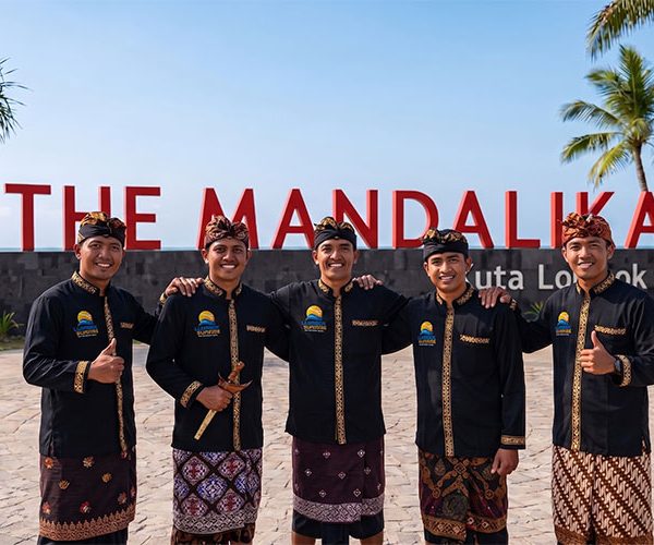 team-tour-guide-lombok